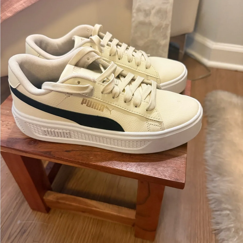 Puma White and Black Platform Sneakers - Picture 3 of 6